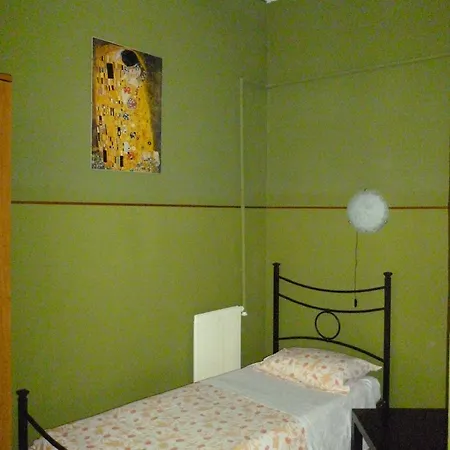 Giamaica For Girls & Ladies Only Hotel Rome