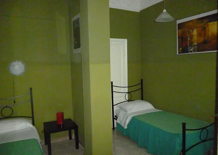 Hotel Giamaica For Girls & Ladies Only